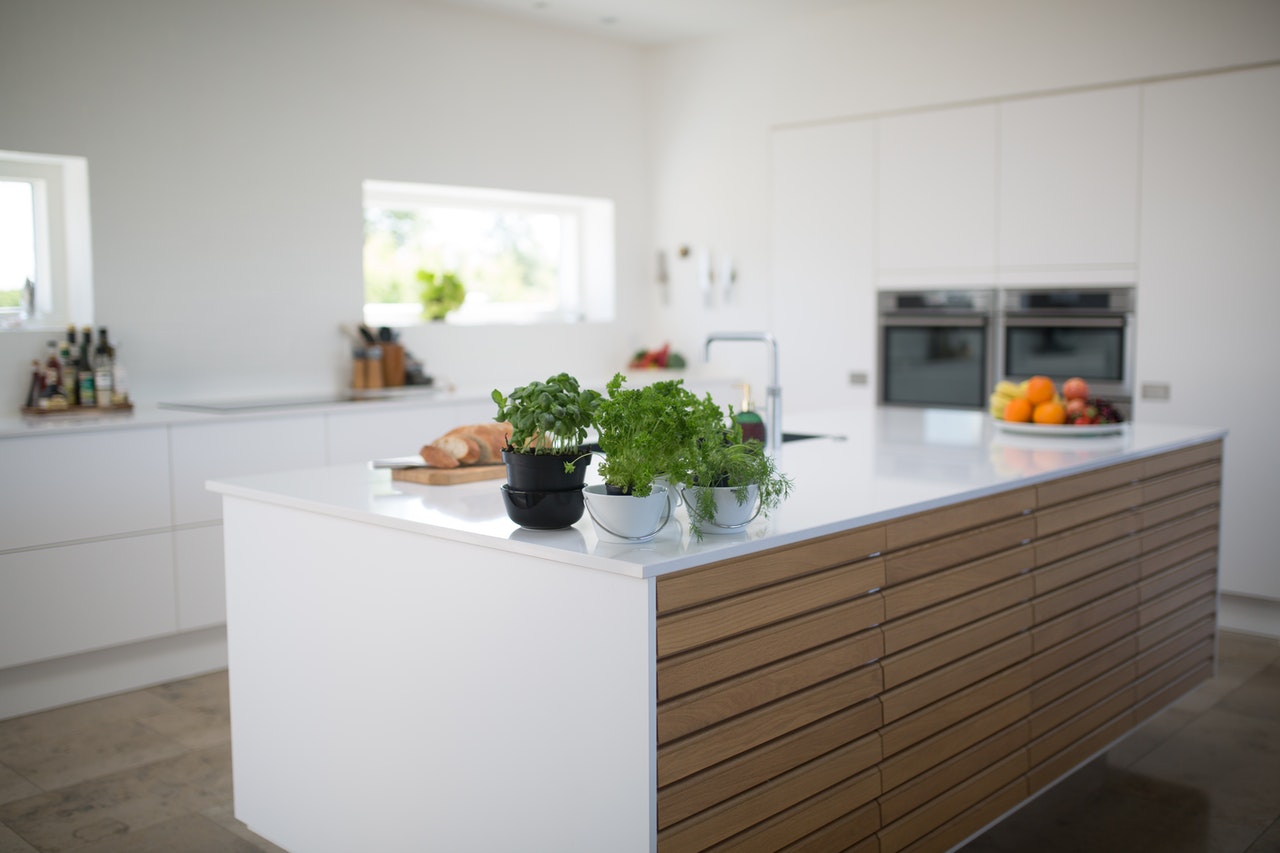 Kitchen Makeover Ideas Using Natural Stone